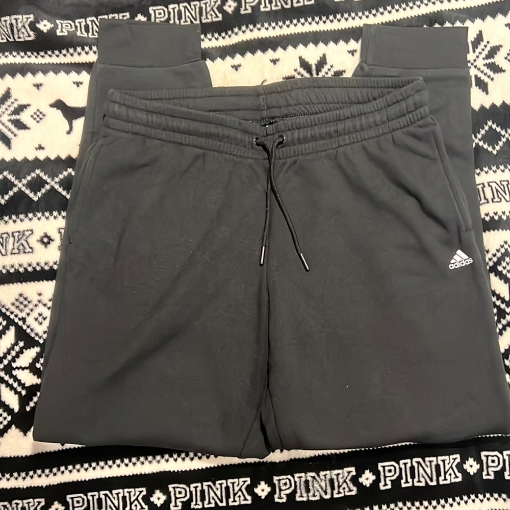 Adidas sweatpants